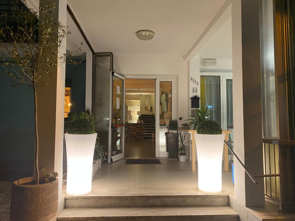 Hotel Riva Rimini Luaran gambar