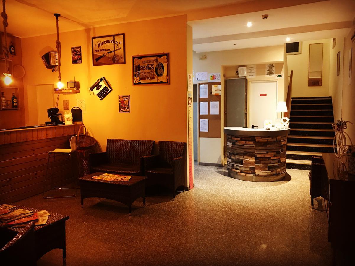 Hotel Riva Rimini Luaran gambar