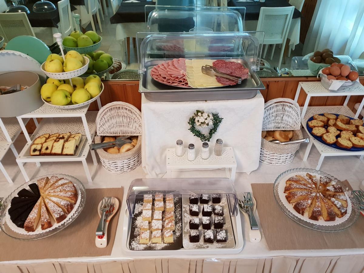 Hotel Riva Rimini Luaran gambar