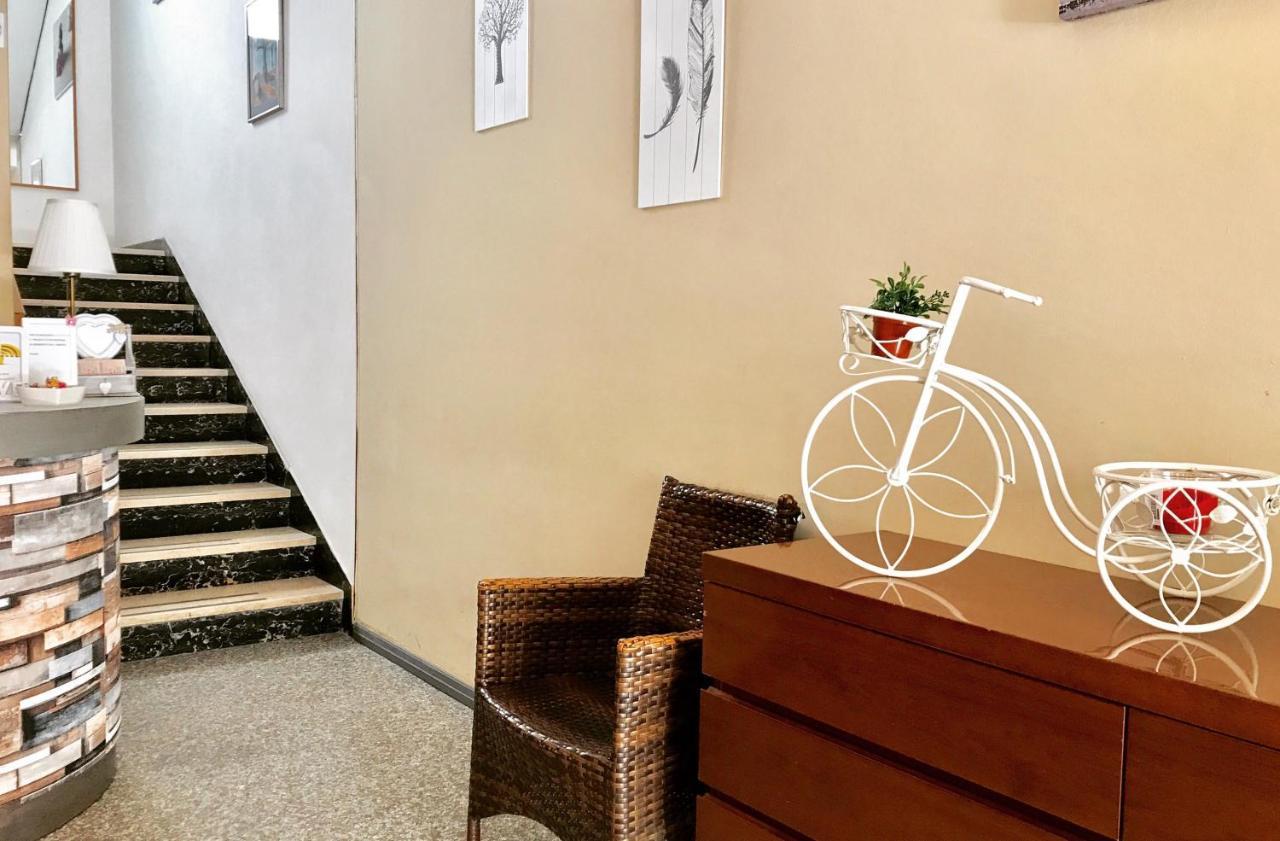 Hotel Riva Rimini Luaran gambar